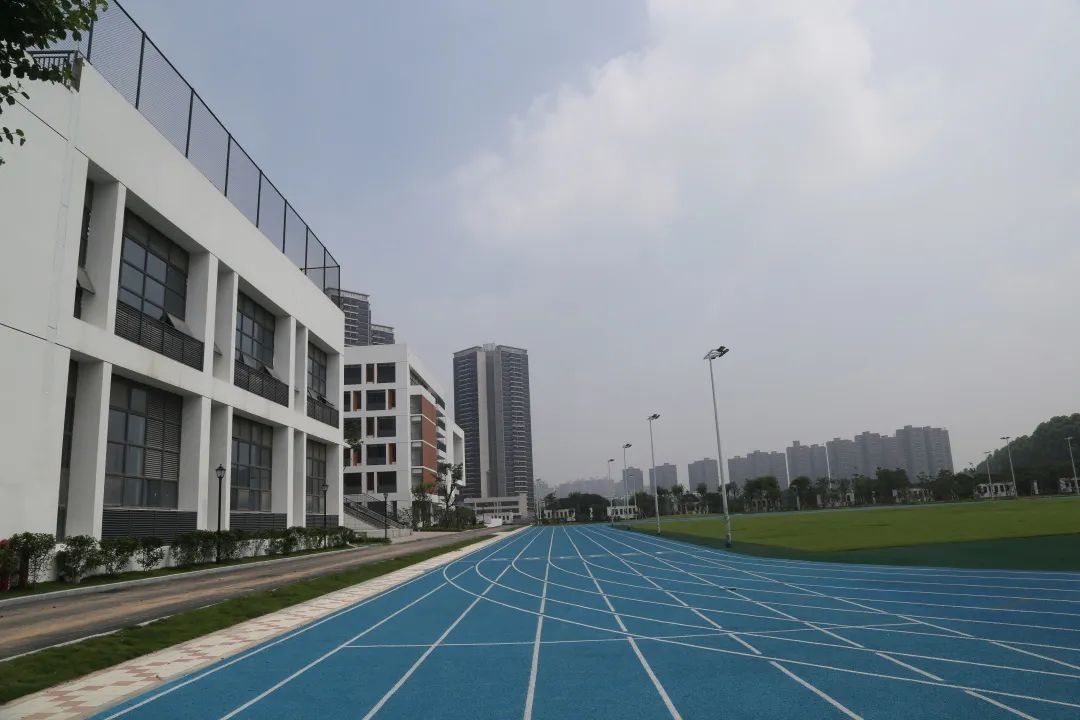 03.jpg