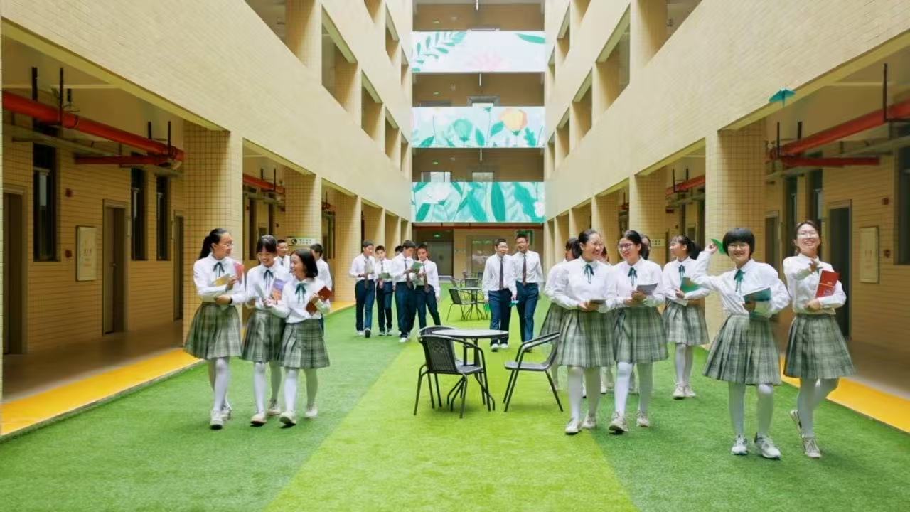 5e8c0fb1784ccb6206ac9efb0ce74525.jpg